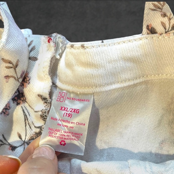 No Boundaries Overall Dress Floral White Denim 2XX/19 - Picture 5 of 16